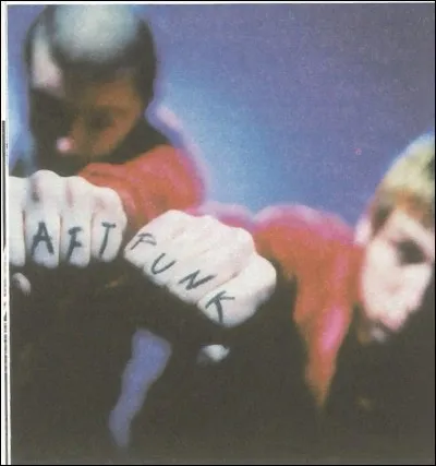 Qui aurait inventé l'expression ''musique techno'' ?