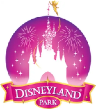 Combien d'attractions le Parc Disneyland contient-il? (Voir la description)
