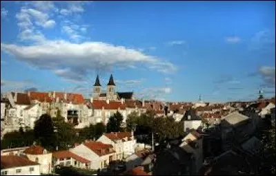 Les habitants de Chaumont (Haute-Marne) se nomment les ...