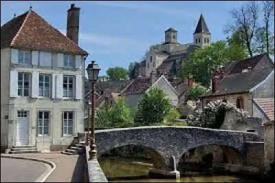 Comment nomme-t-on les résidents de Bar-sur-Seine (Aube) ?