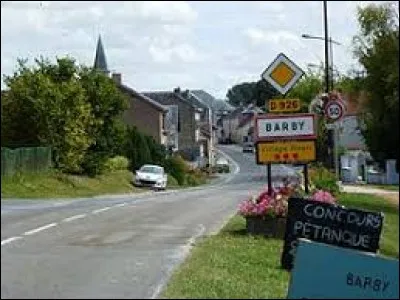 Nous sommes à l'entrée de Barby (Ardennes). Comment se nomment ses habitants ?