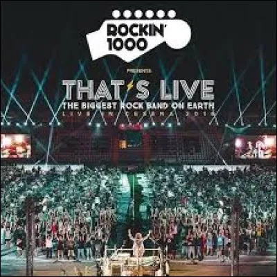 Ce 1000e quiz se termine en chanson avec le collectif Rockin' 1000, le plus grand groupe de rock du monde puisqu'il est formé d'un millier de musiciens ! Ils nous interprètent ''Smell Like Teen Spirit'' de...