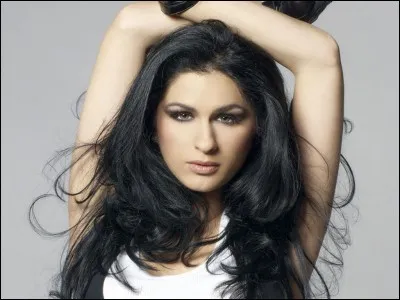 Qui est cette star des années 90 ?