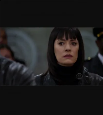 Quel est le nom du chat de Prentiss ?