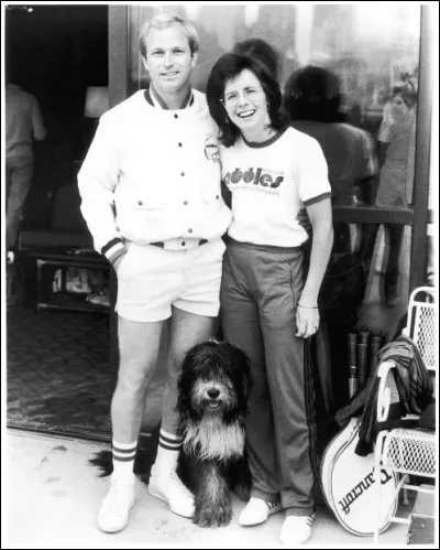 En quelle ann&eacute;e divorce-t-elle de son mari ?