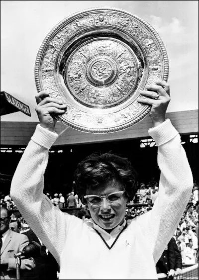 A quel &acirc;ge remporte-t-elle son premier titre de Grand Chelem en simple ?