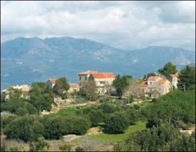 Notre balade commence en Corse, à Bilia. Petit village de 44 habitants, dans l'arrondissement de Sartène, il se situe dans le département ...