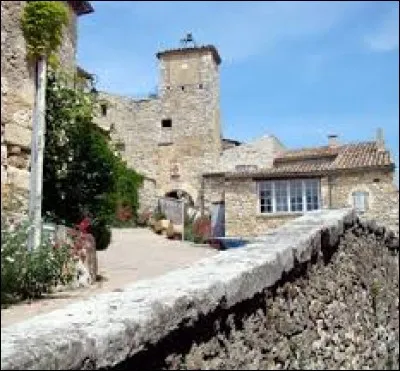 Village Ardéchois, perché sur un éperon rocheux, Lagorce se situe dans l'ex région ...