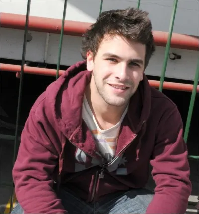 De quel instrument joue Pedro ?