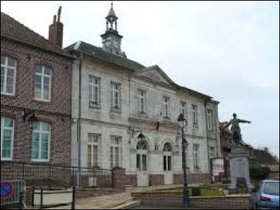 Notre balade commence dans les Hauts-de-France, à Agny. Commune commence de la communauté urbaine d'Arras, elle se situe dans le département ...