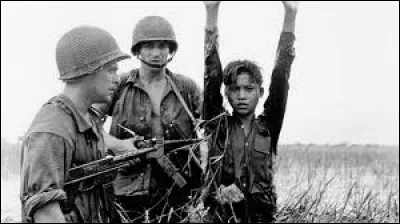 En quelle année s'acheva la guerre d'Indochine ?