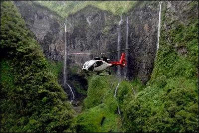 Pour finir, d'après votre réponse ci-dessus, pouvez-vous me dire quelle est notre destination ?