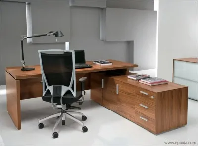 Moi-même, je peux gérer mes affaires partout dans le monde dans cet espace. C'est ...