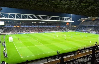 Comment s'appellait l'ancien stade ?