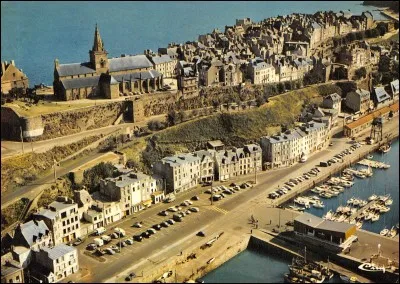 Dans quel département se situe la ville de Granville ?