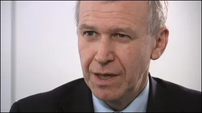 Comment s'appelait le premier ministre néerlandophone pendant la crise politique de 2010-2011 ?