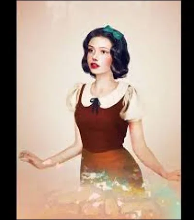 Qui est cette princesse aux lèvres rouges comme le sang et aux cheveux noirs comme l'ébène ?