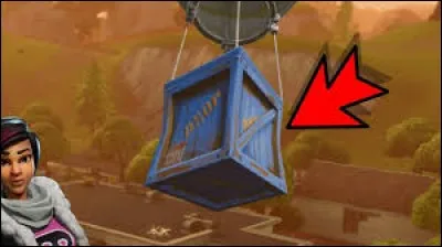 Quand tu vois un colis au loin, ...