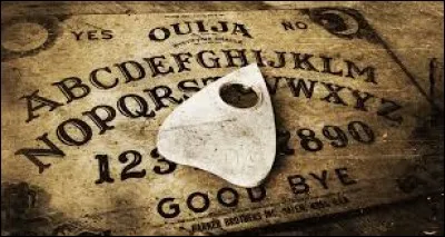 Quel est le nom de cette planche utilisée en spiritisme ?