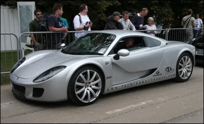 Quelle est cette sportive anglaise ?