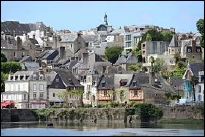 Dans quelle ville eut lieu la bataille qui mit fin à la guerre de Succession de Bretagne ?