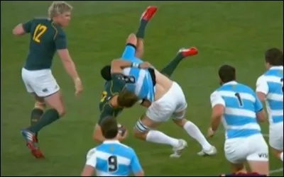 Le plaquage cathédrale est -------------. (2 réponses)