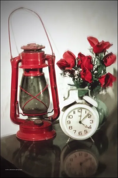 Le titre de la chanson d'Aphrodite Child était "It's... o'clock"