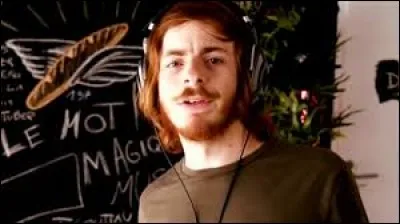 Quel est le prénom du youtubeur ayant eu pour pseudo "Superkonar" ?