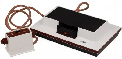 De quand date la première console ?