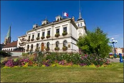 Ville du Grand-Est, dans l'eurométropole Strasbourgeoise, Bischheim se situe dans le département ...