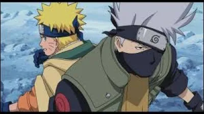 Dans quel film peut-on voir Naruto et Kakashi se battre dans la neige ?