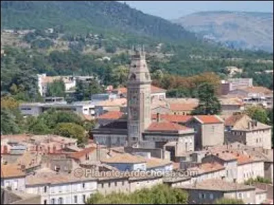 Les habitants de Privas (Ard&egrave;che) sont des ...