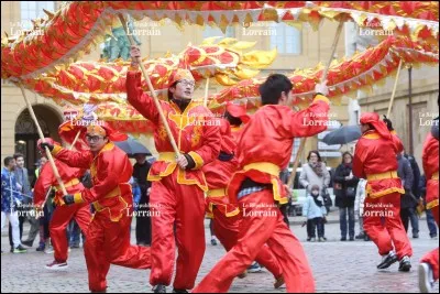 D&egrave;s le 20 du mois, je n'ai plus un sou, je vais encore ...