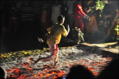 Ca fait longtemps que j'attends, je suis ...