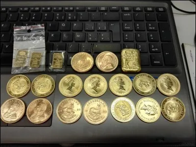 D&egrave;s que ma femme avait le dos tourn&eacute;, je faisais danser mes &eacute;cus !