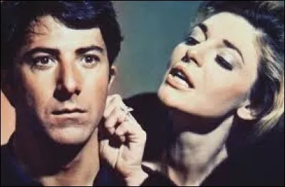 " And here's to you, Mrs. Robinson Jesus loves you more than you will know Wo wo wo God bless you, please, Mrs. Robinson..." : qui chante "Mrs Robinson" ?