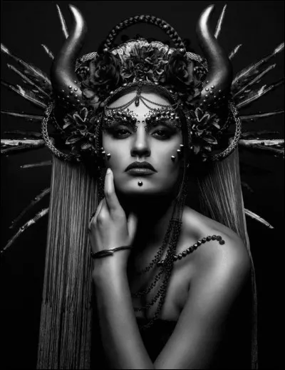 Quel personnage de l'ancien Testament Lilith est la première compagne d'après les kabbalistes ?