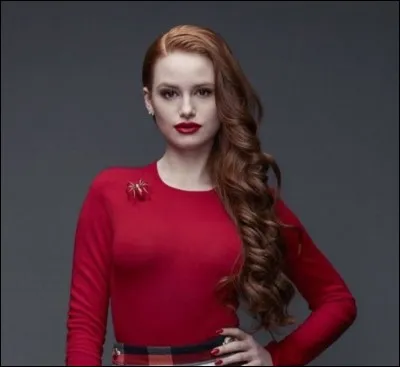 Au lycée, que fait Cheryl Blossom ?