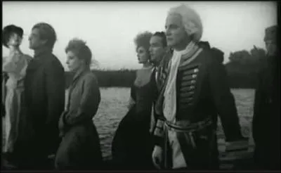 Dans quel clip pouvons-nous voir cette foule ?