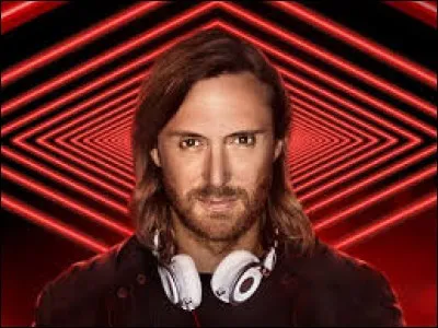 Par quelle chanteuse australienne ''Titanium'' de David Guetta a-t-il été interprété ?