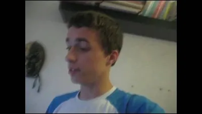 Squeezie crie-t-il dans ses vidéos ?
(Peur, colère, etc...)