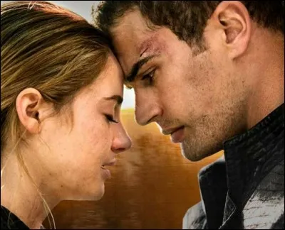 Dans le tome 1, pendant un instant, Quatre surnomme Tris...