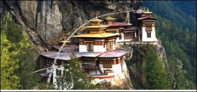 Et pour terminer notre périple, nous voici au « Druk Yul ». Quel est ce pays ?