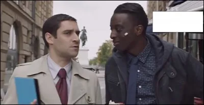 Quel est le nom du restaurant juste derrière Noah ?