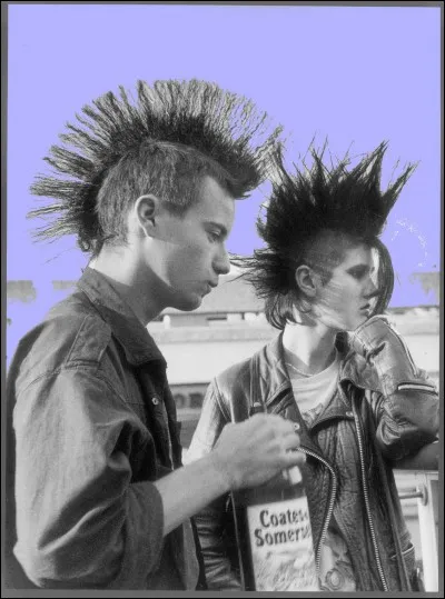 Qui chantait "On n'a pas l'temps d'attendre d'avoir trente ans, nous tous c'qu'on veut c'est être heureux" ?