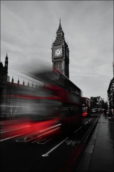 Qui était l'interprète des paroles "Tu ne m'as pas laissé le temps de te dire tout c'que je t'aime et tout c'que tu me manques" ?