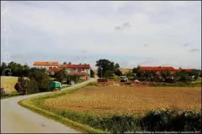 Petit village Ariégeois de 48 habitants, Justiniac se situe dans l'ancienne région ...