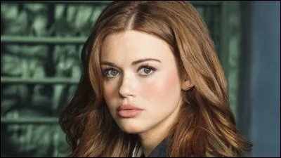 Qui mord Lydia dans la saison 2 ?