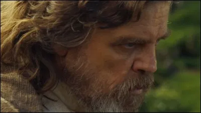 Quel personnage apparaît en fantôme devant Luke, dans l'épisode VIII ?