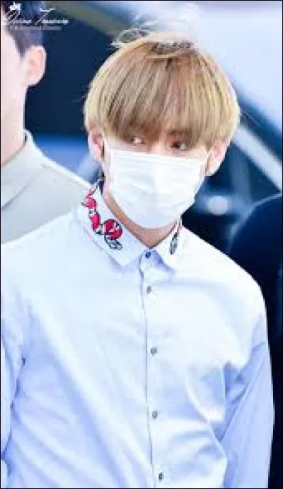 Quelle marque a-t-il l'habitude de porter ?